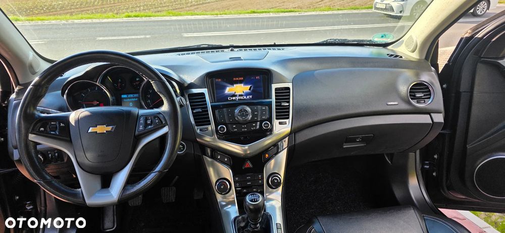Chevrolet Cruze 1.4T LTZ - 10