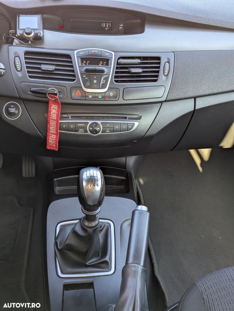 Renault Laguna Grandtour 1.5 dCi Expression - 10