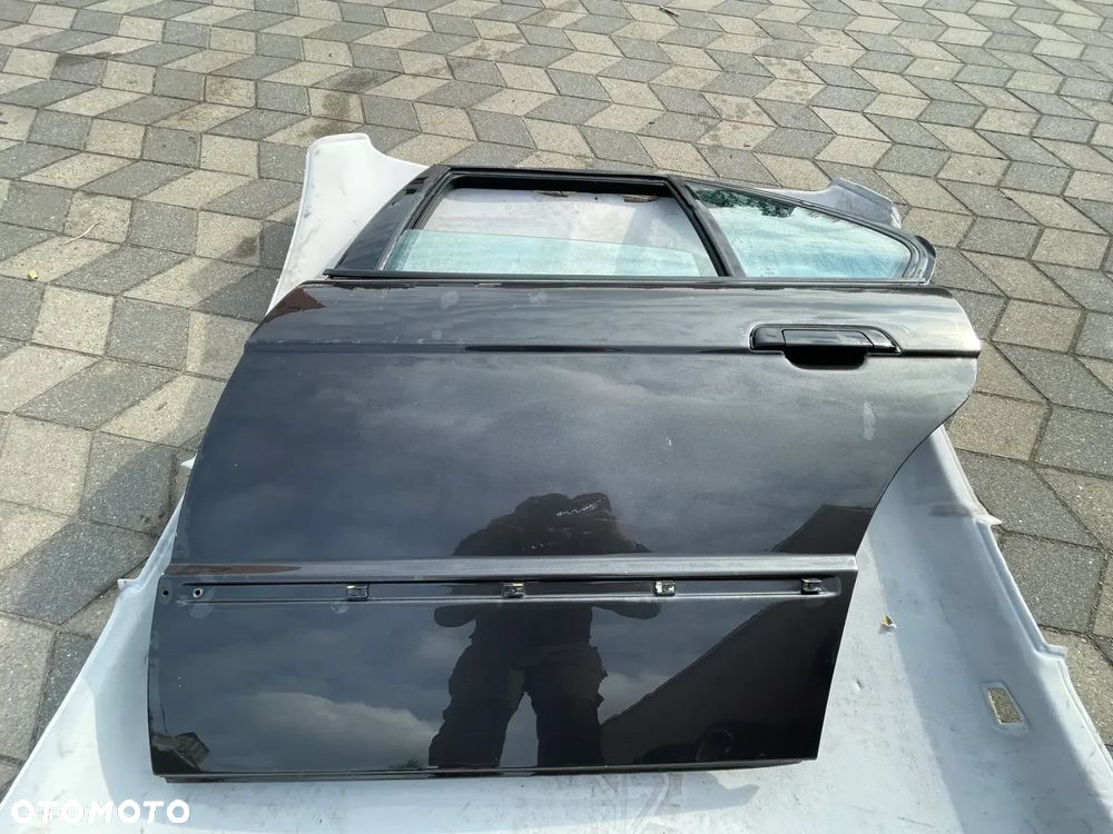 Bmw E34 Drzwi lewe tył - 1