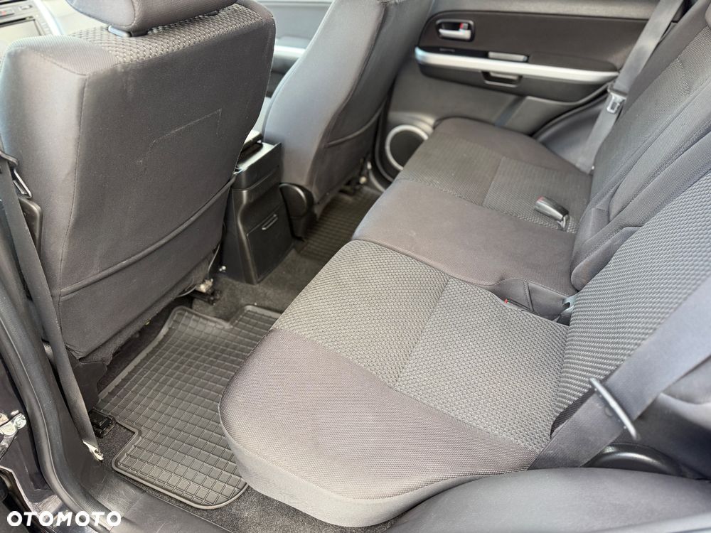 Suzuki Grand Vitara - 20