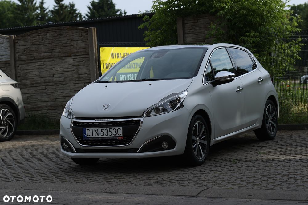 Peugeot 208 1.2 PureTech Allure S&S - 3