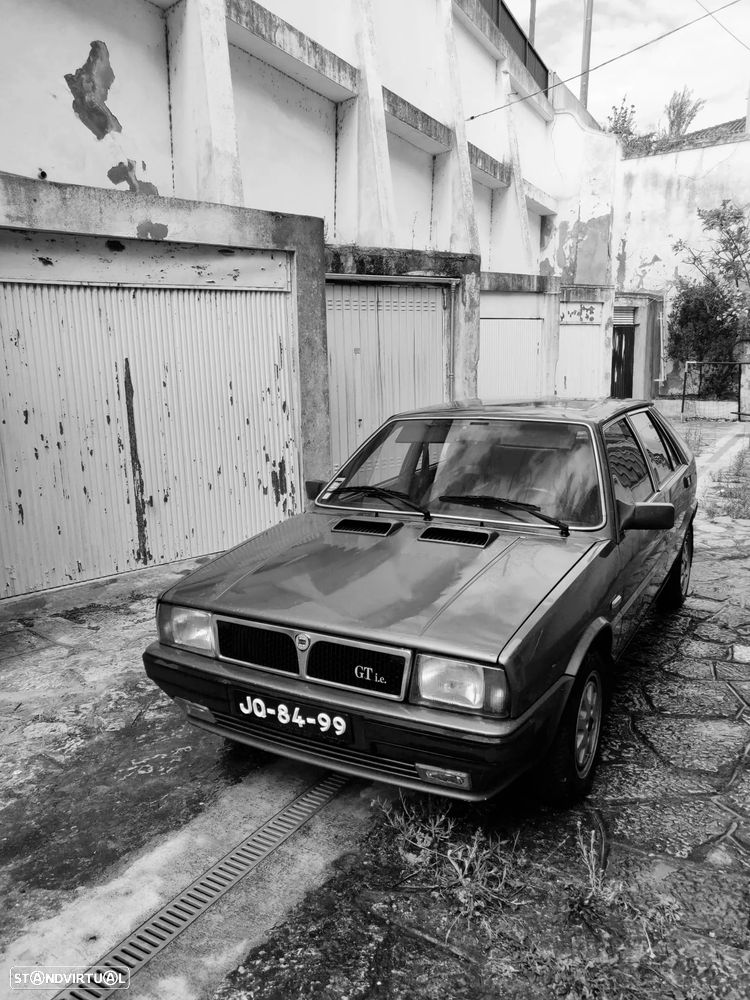 Lancia Delta 1.6 GT ie - 6