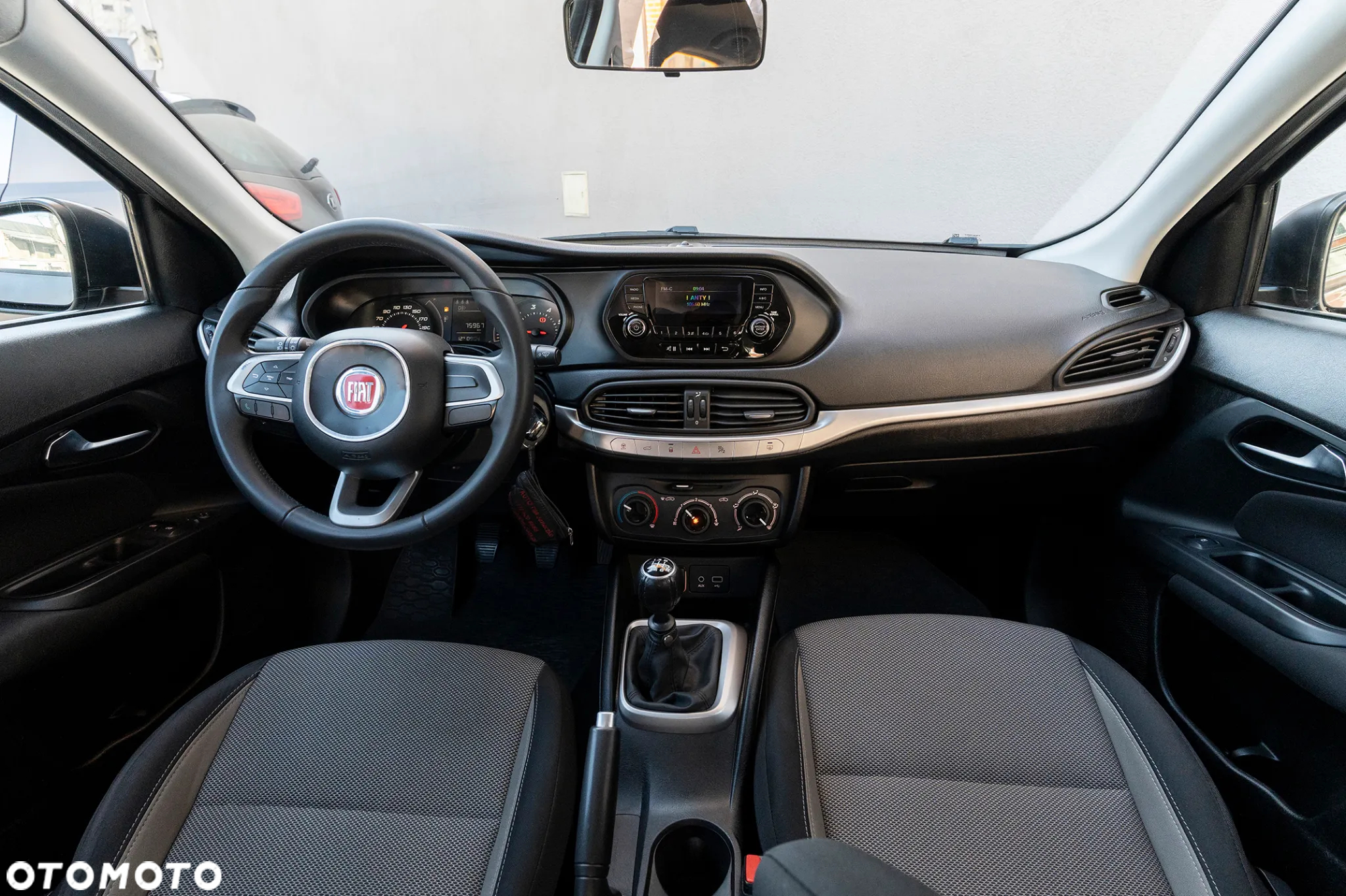 Fiat Tipo 1.4 16v Pop - 12