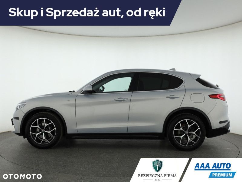 Alfa Romeo Stelvio - 4