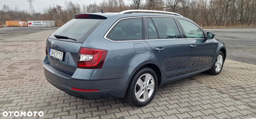 Skoda Octavia 1.6 TDI Soleil - 21