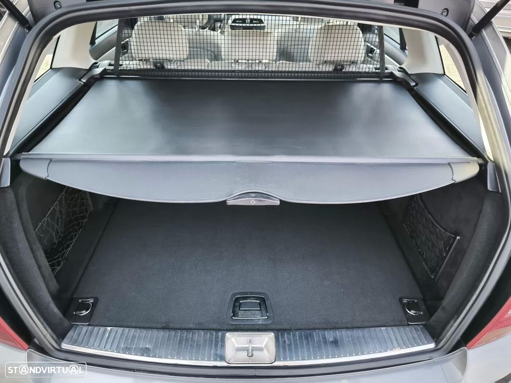 Mercedes-Benz C 200 CDi Avantgarde BlueEfficiency - 40