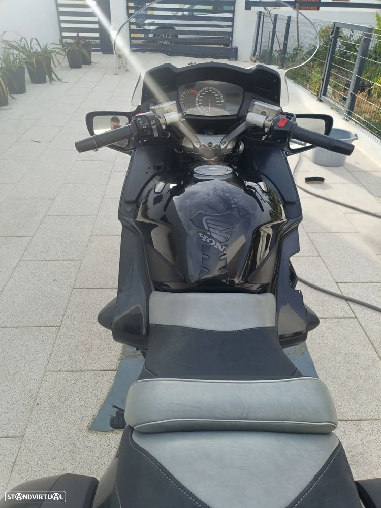 Honda Pan European - 13