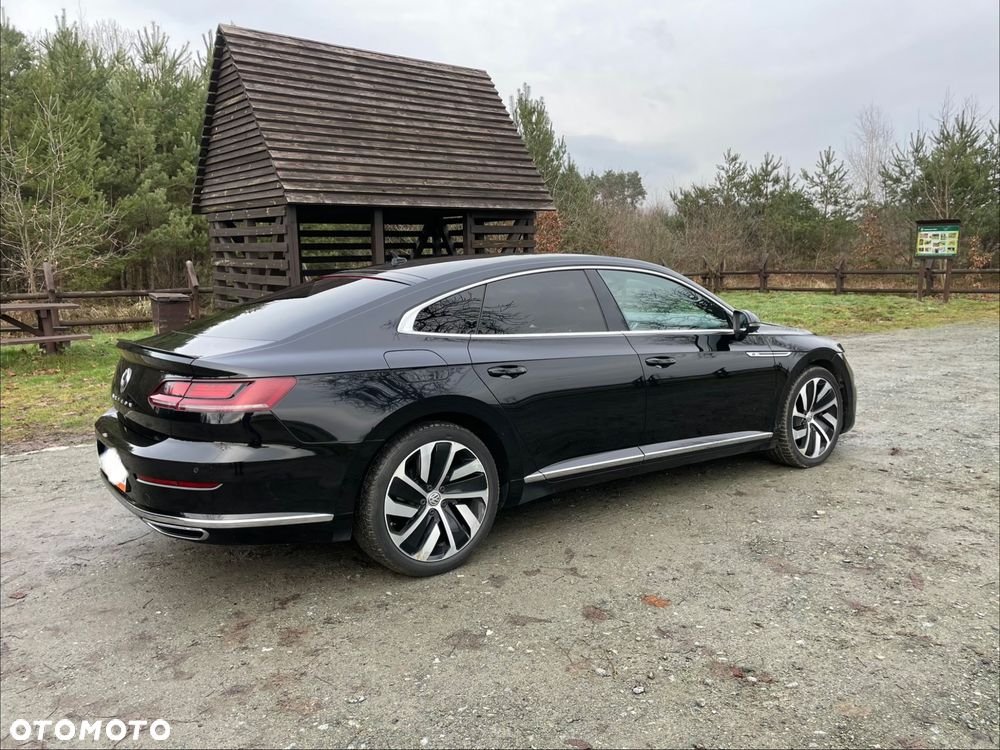 Volkswagen Arteon 2.0 TDI SCR R-Line DSG - 18