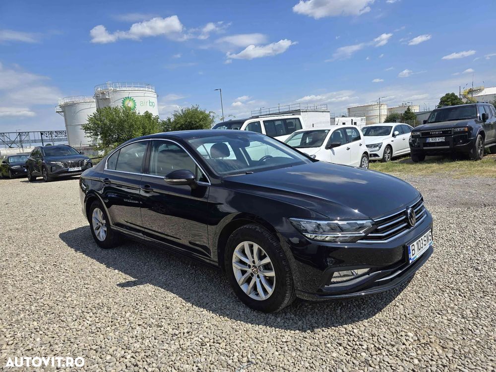 Volkswagen Passat - 3