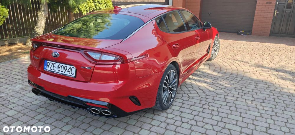 Kia Stinger 2.2 CRDI AWD GT Line - 11