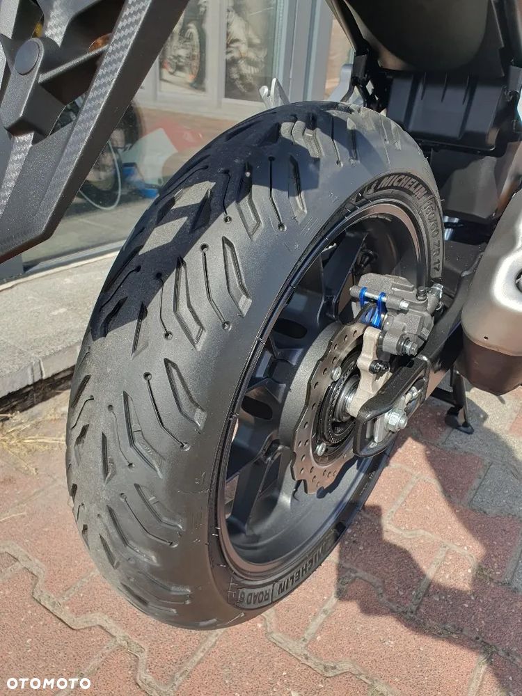 Honda Hornet - 28