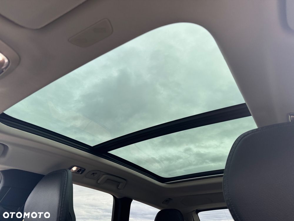 Volvo V90 Cross Country T5 AWD Geartronic - 11