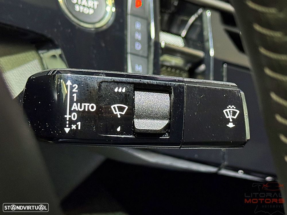 Peugeot 3008 1.2 Hybrid Allure e-DCS6 - 26