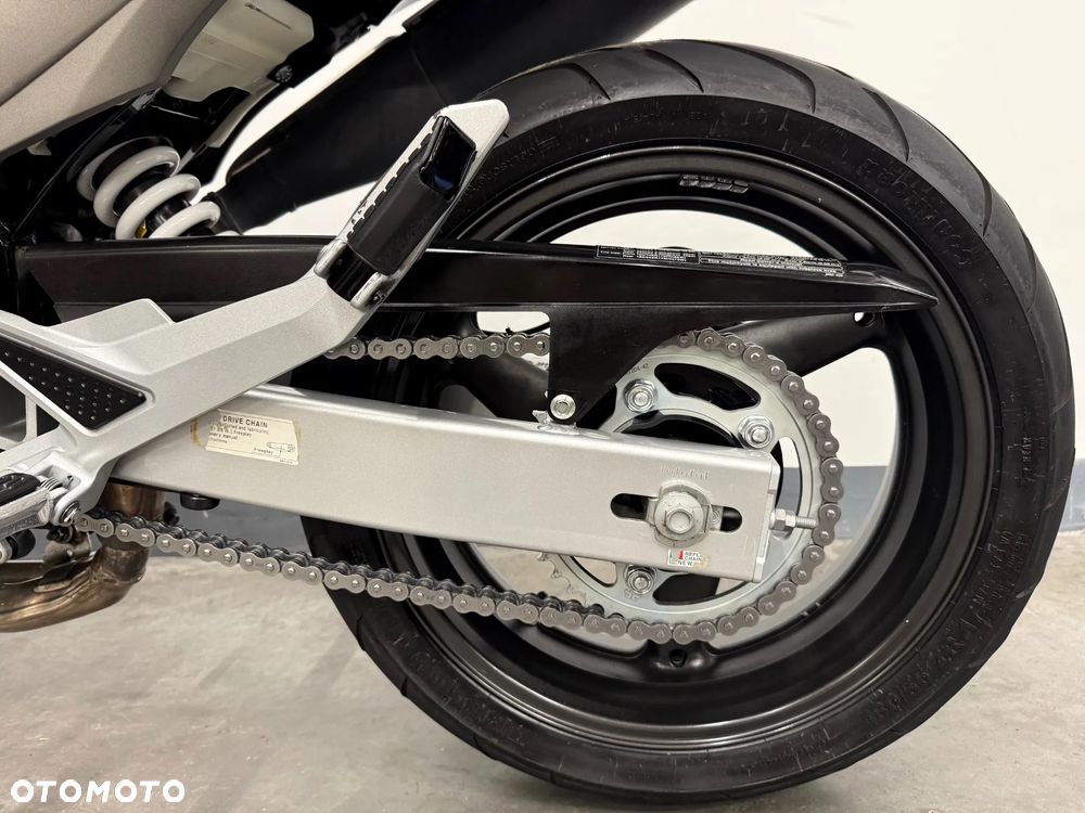 Honda Hornet - 14