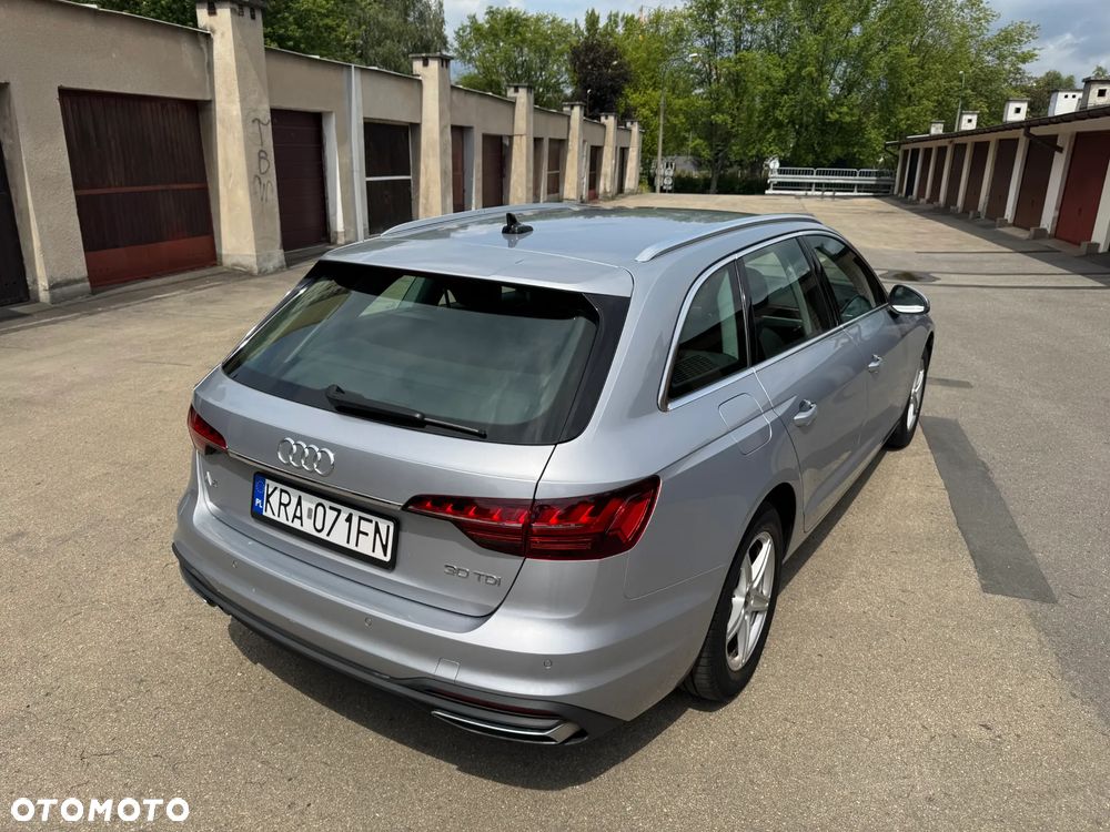 Audi A4 Avant - 26