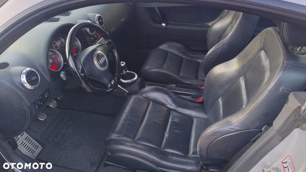 Audi TT Coupé 1.8T - 40