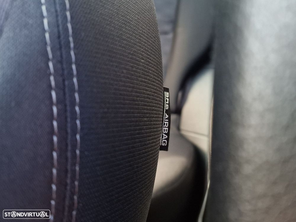 Nissan Qashqai 1.5 dCi N-Connecta - 13