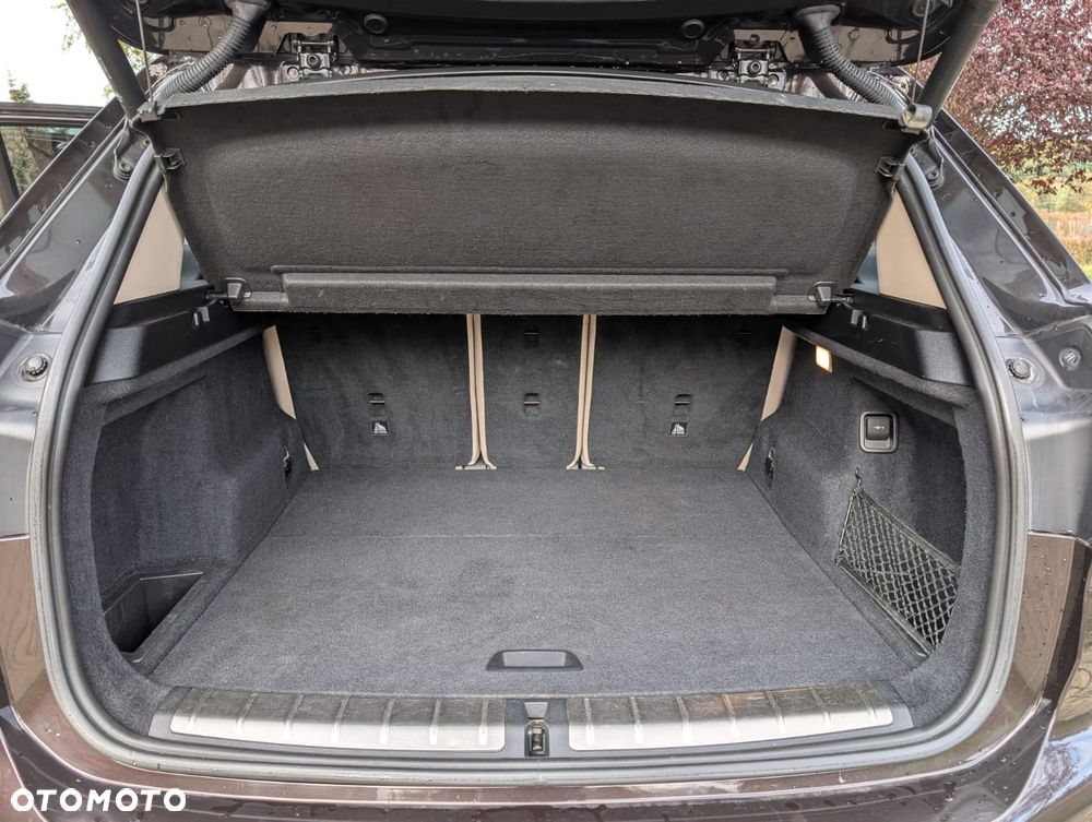 BMW X1 xDrive18d Sport - 23
