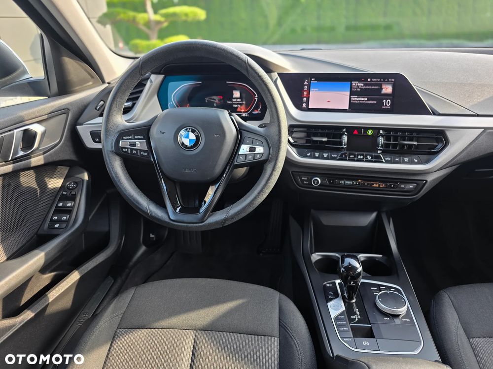 BMW Seria 1 116d Sport Line - 25