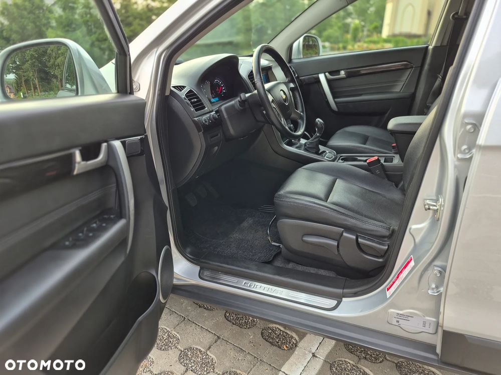 Chevrolet Captiva 2.2 4WD LTZ - 13