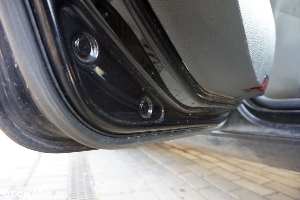 DRZWI TYLNE LEWE GOLF V KOMBI LC9X  CZARNY VOLKSWAGEN 2003-2009 - 8