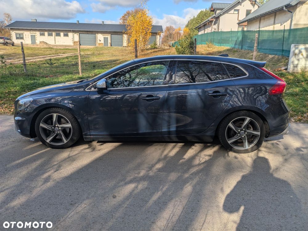 Volvo V40 T5 Geartronic R Design - 8