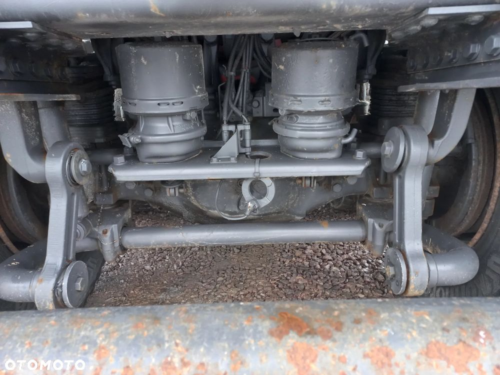 Mercedes-Benz Actros 4143 8x8 - 23