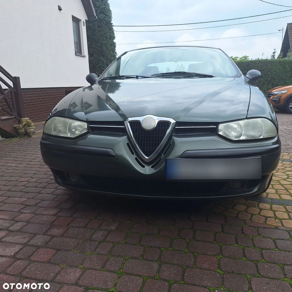 Alfa Romeo 156 2.0 TSpark 16v - 8