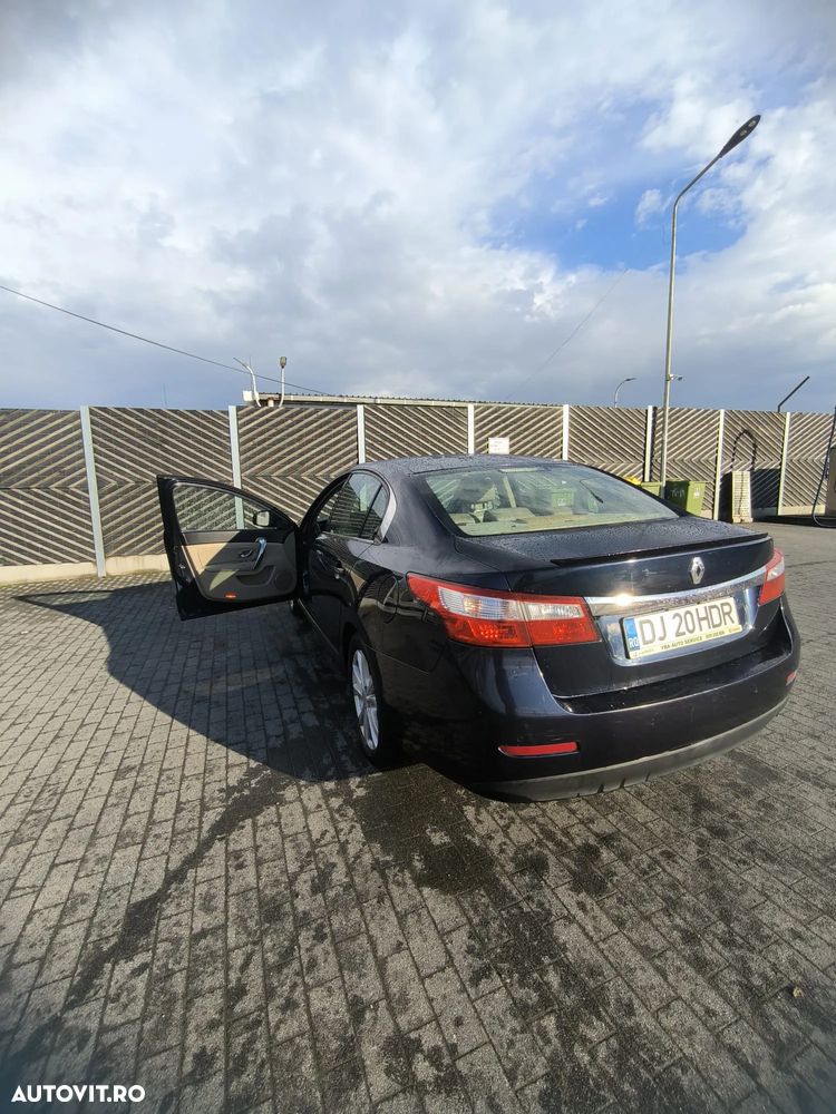 Renault Latitude 2.0 dCi Privilege - 6