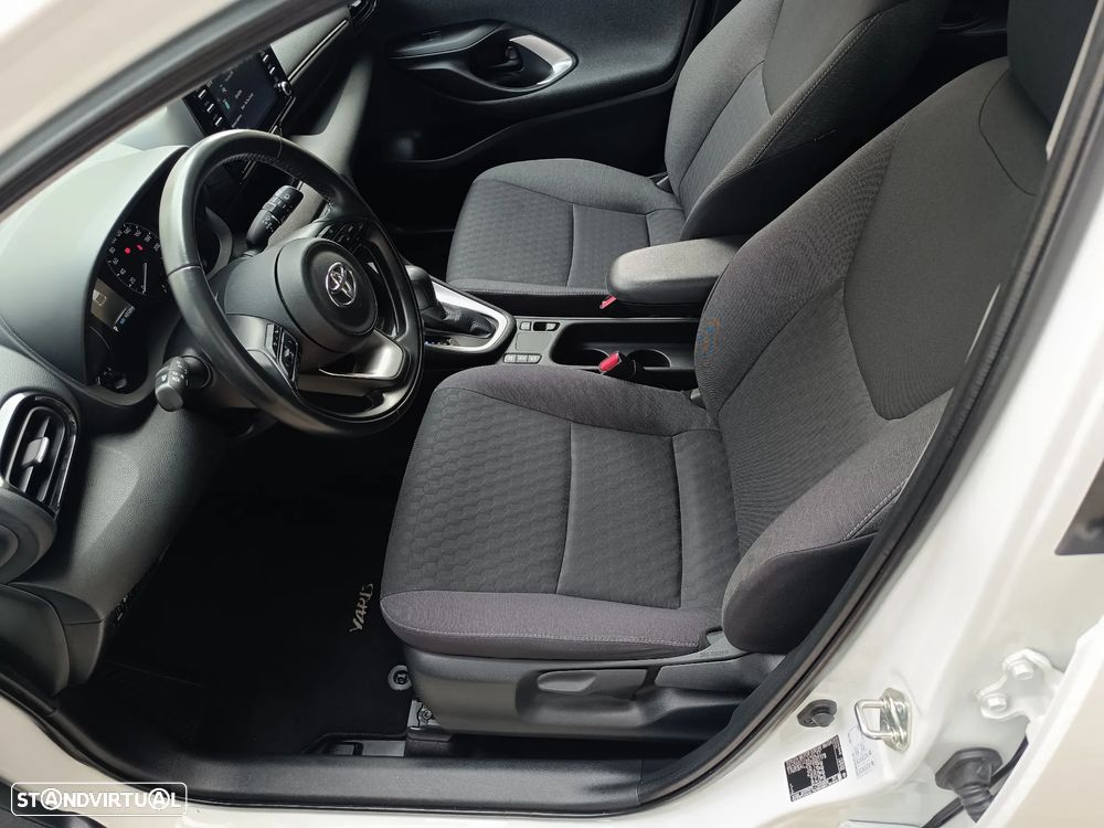 Toyota Yaris 1.5 HDF Exclusive - 9