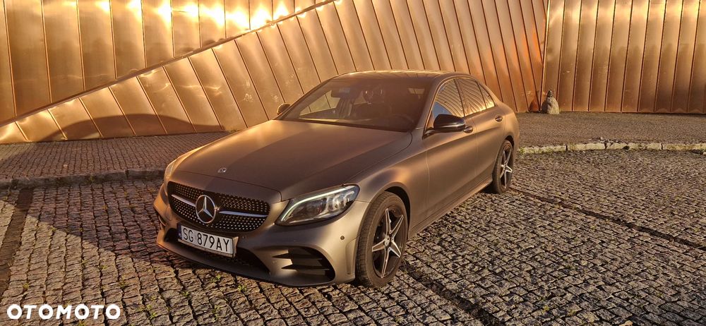 Mercedes-Benz Klasa C 220 d 4MATIC 9G-TRONIC - 2