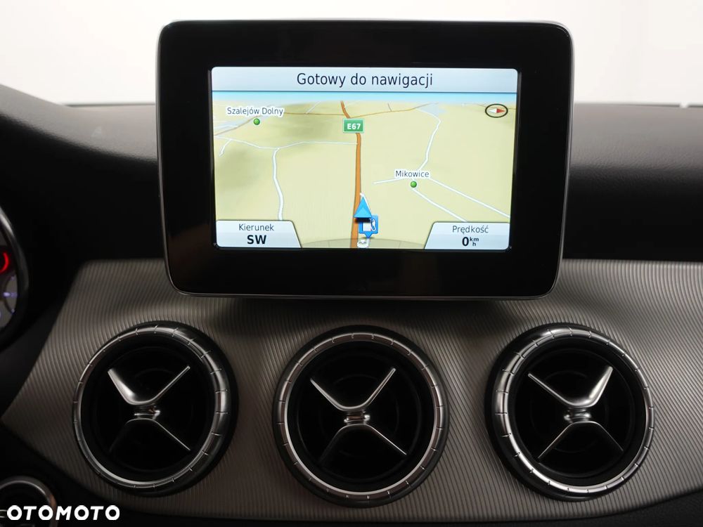 Mercedes-Benz CLA 180 (CDI) d - 32