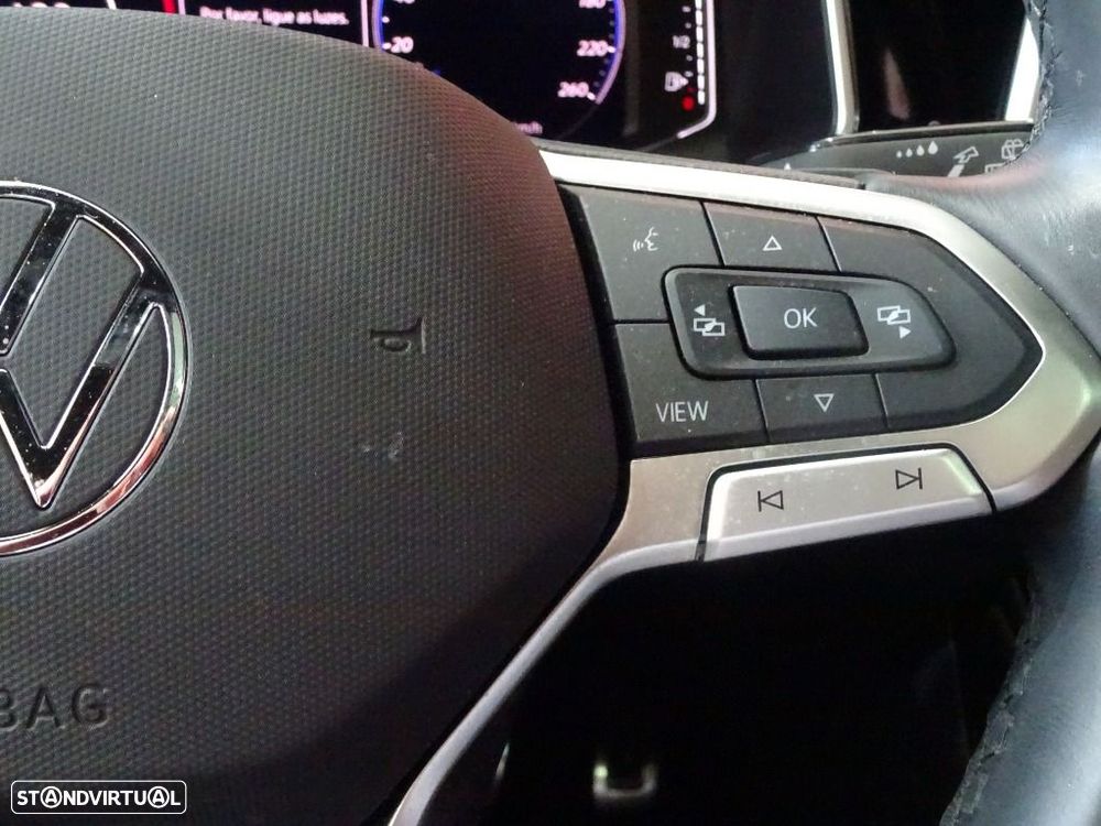 VW T-Roc 1.5 TSI R-Line DSG - 20