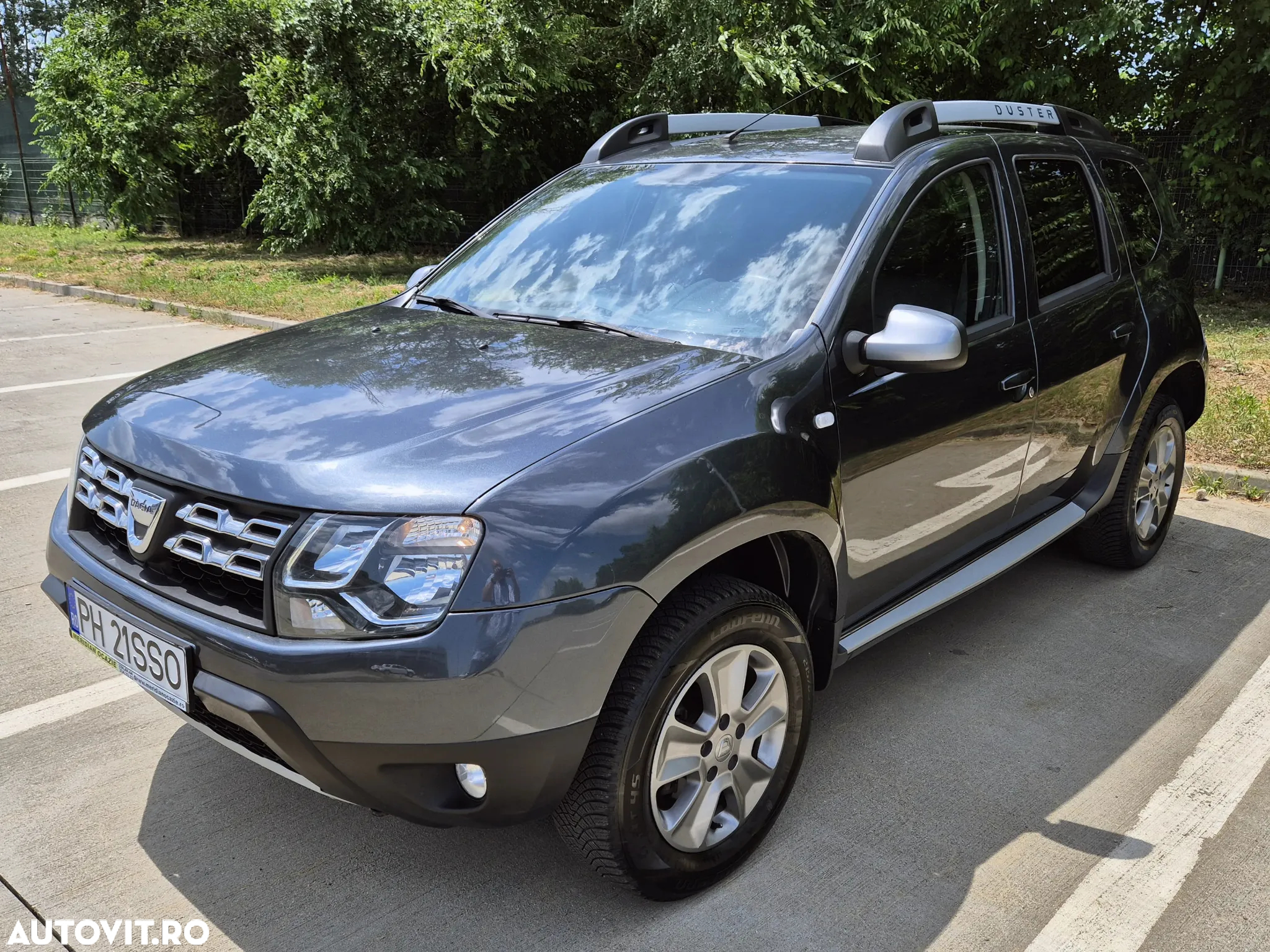 Dacia Duster 1.5 dCi 4x2 Laureate - 4