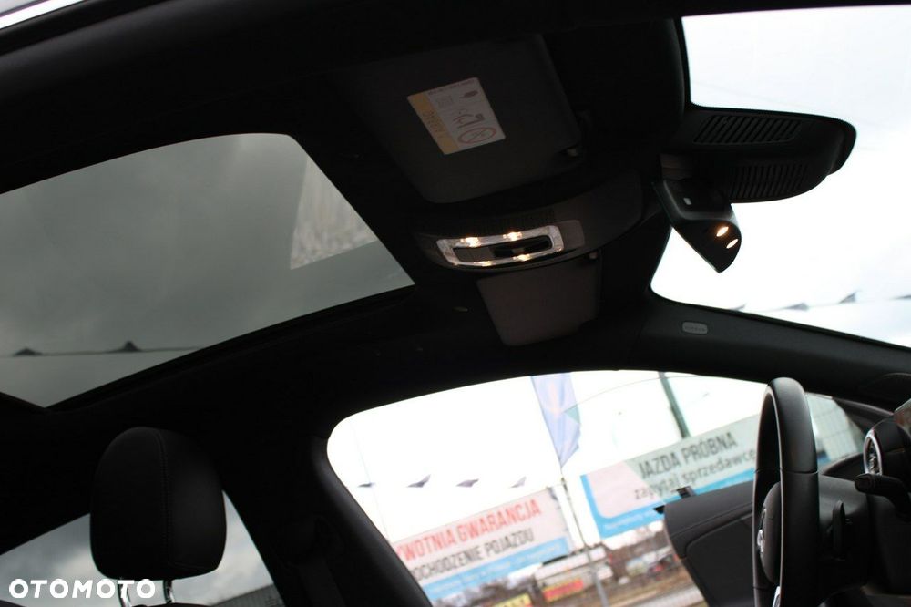 Mercedes-Benz CLA - 36