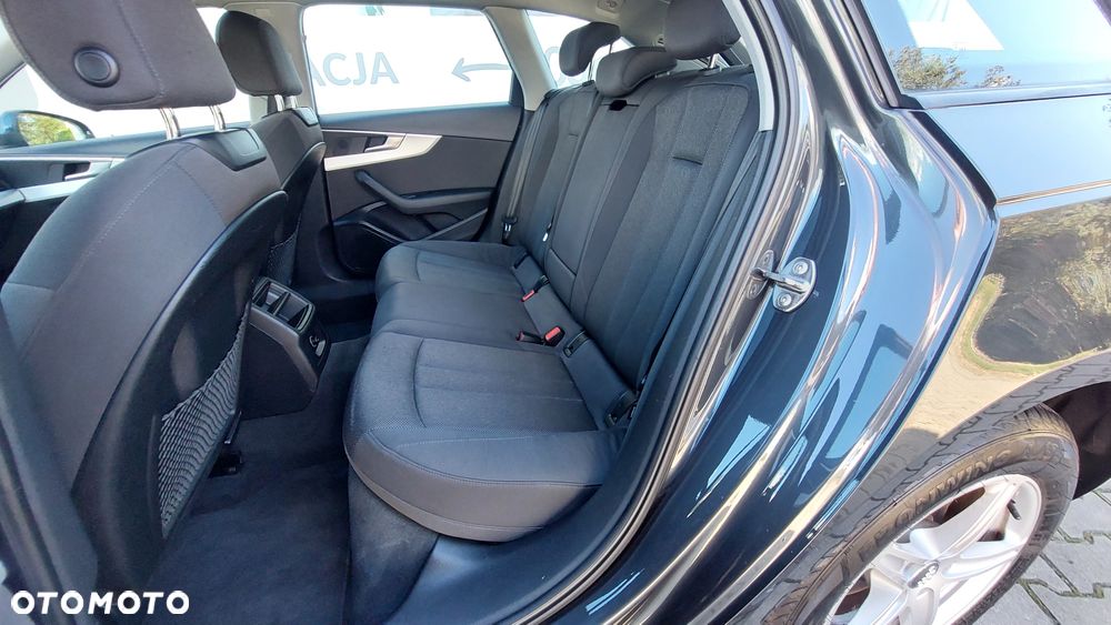 Audi A4 Avant - 16
