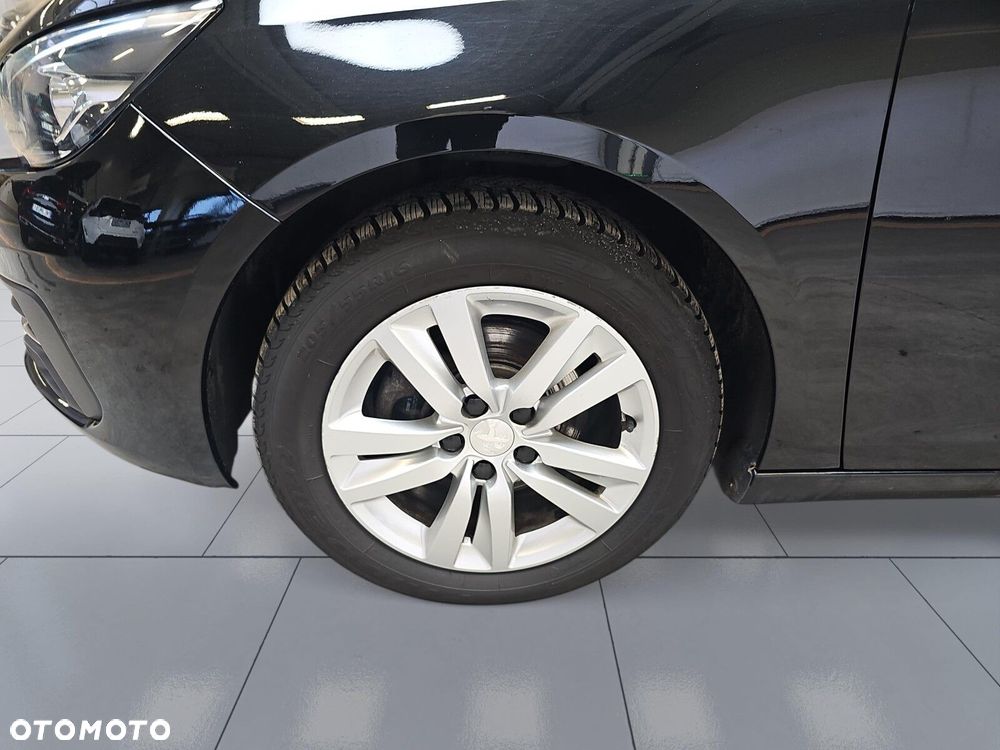 Peugeot 308 1.5 BlueHDi Active Pack S&S EAT8 - 34
