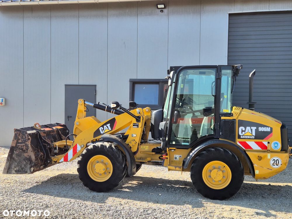 Caterpillar CAT 906M, 2016 ROK, CENTRALNE SMAROWANIE, Z NIEMIEC, 907, 908 - 1