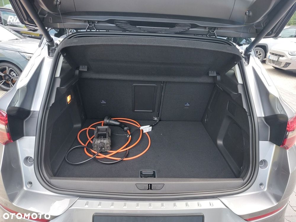 Opel Grandland 1.6 T PHEV 4x4 Ultimate - 9
