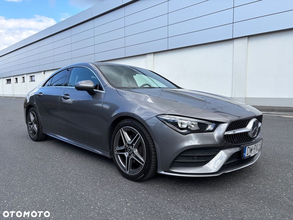 Mercedes-Benz CLA 180 AMG Line 7G-DCT - 2