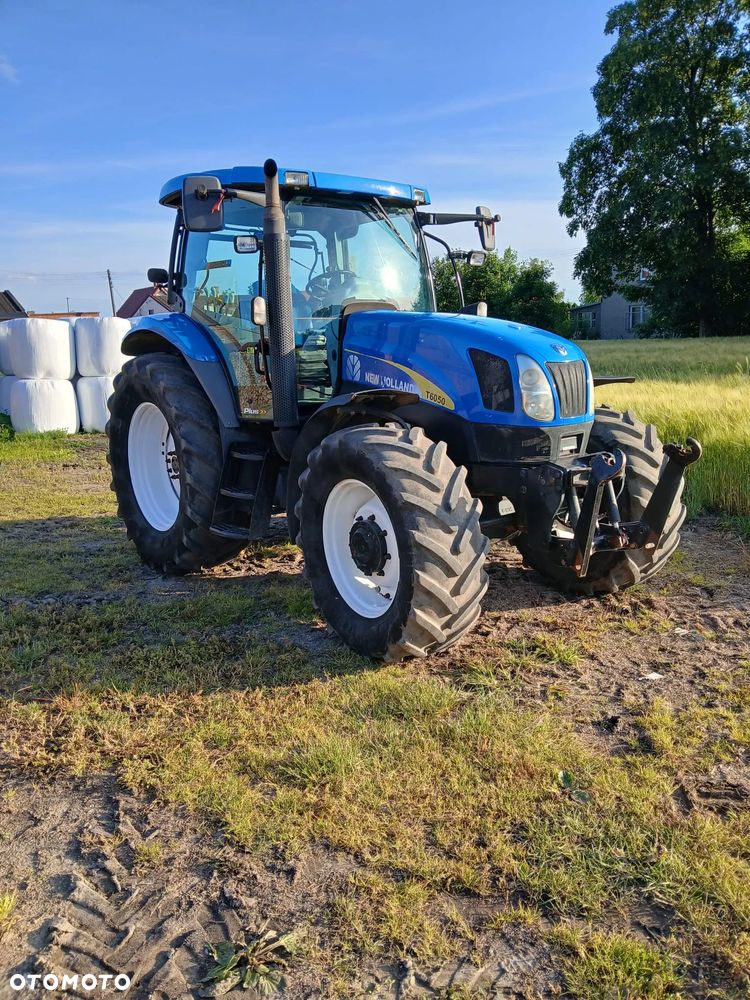 New Holland T6050 plus - 1