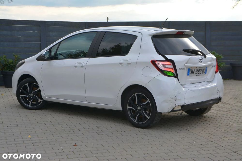 Toyota Yaris - 2