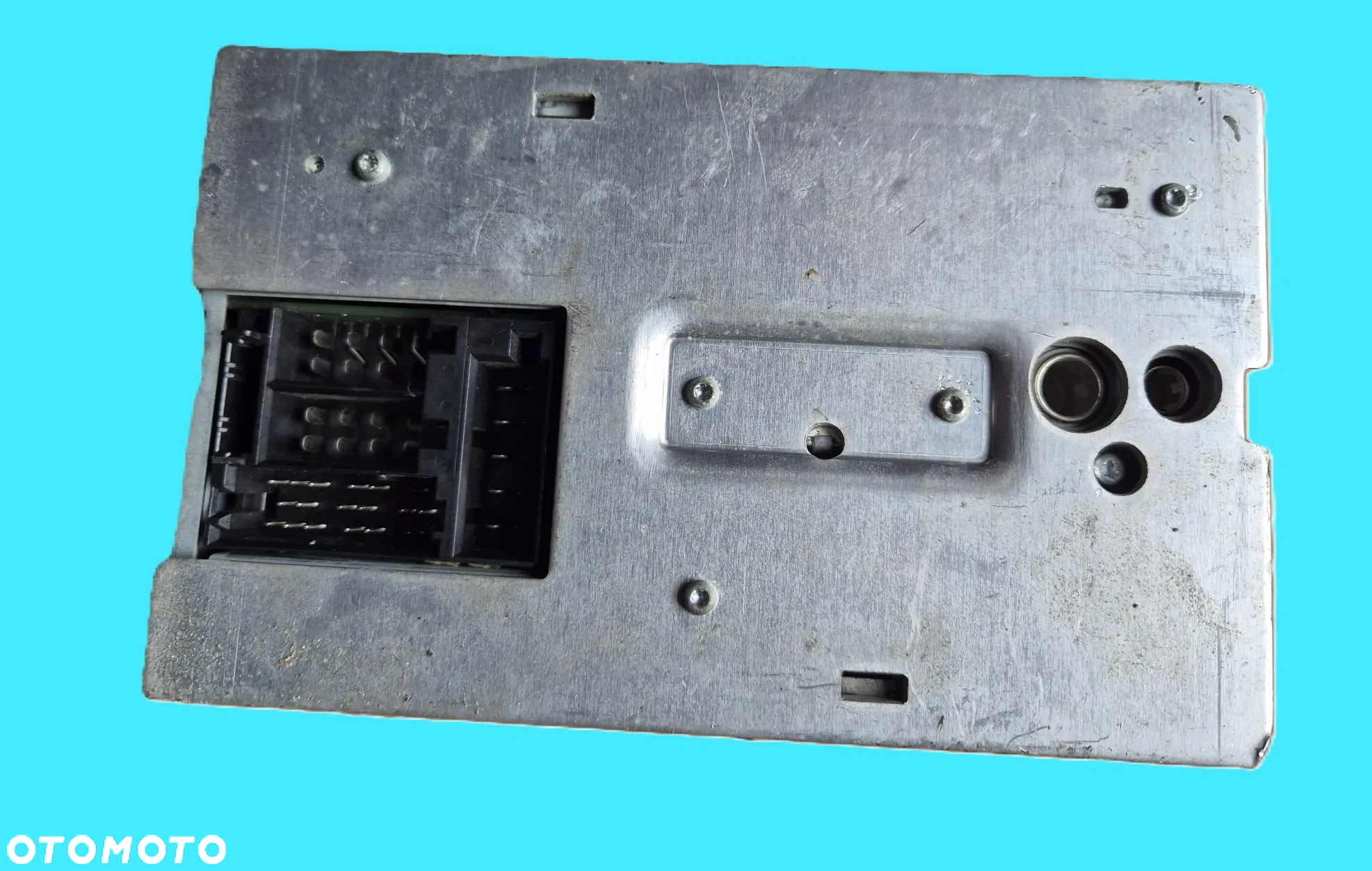 Radio Delphi Delco 20467843 09387879 Volvo P/N - 4
