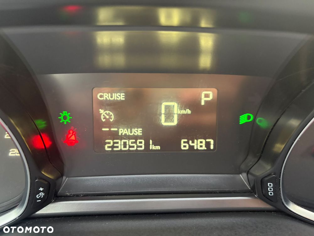 Peugeot 308 - 16