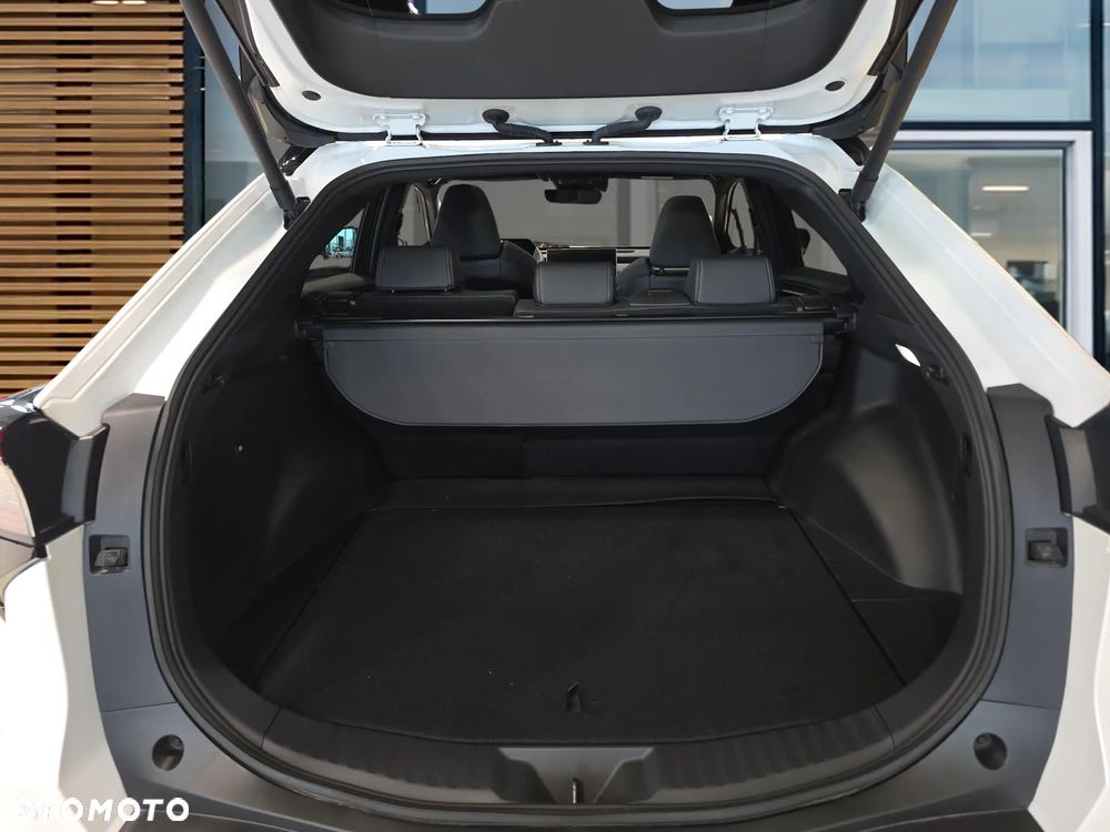 Toyota bZ4X 73.1kWh 4x4 Executive - 13