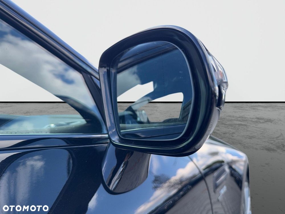 Mercedes-Benz AMG GT - 23