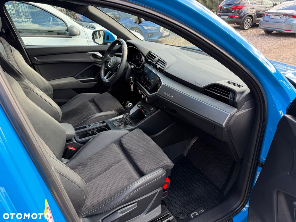 Audi Q3 40 TDI Quattro S Line S tronic - 17