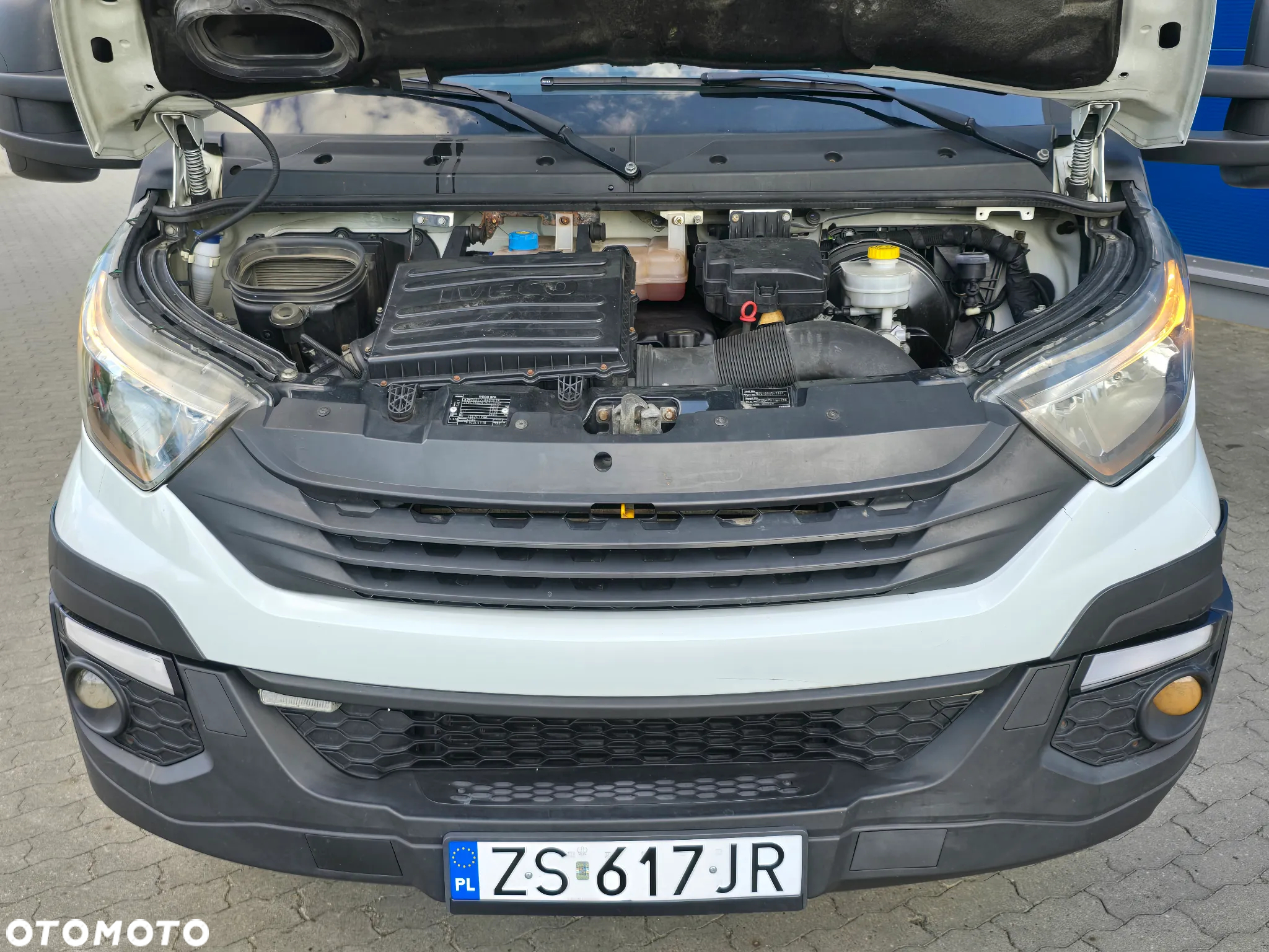 Iveco 50C/35 180KM - 31