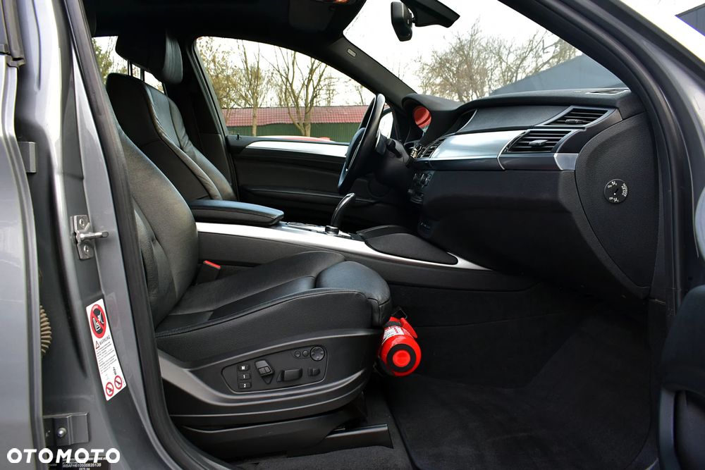 BMW X6 - 8