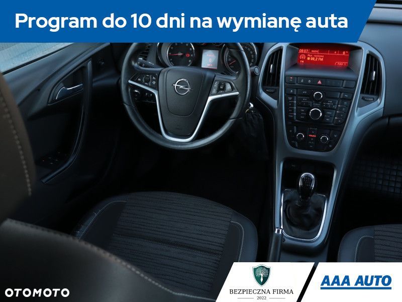 Opel Astra - 9